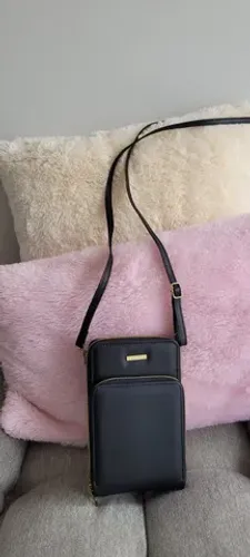 Bolsa carteira nova à tiracolo na cor preta.