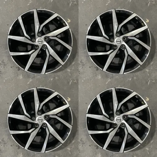 RODA 18 VOLVO FORD LAND ROVER ORIGINAL