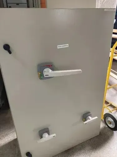 Quadro Geral De Baixa Tensão Qgbt 630 A