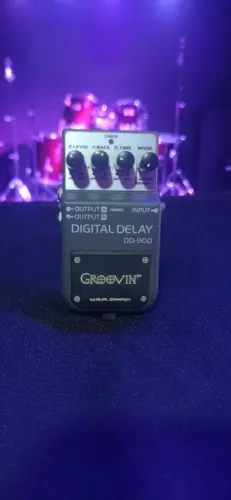 Pedal para guitarra Groovin Digital Delay DD-900 em excelente estado