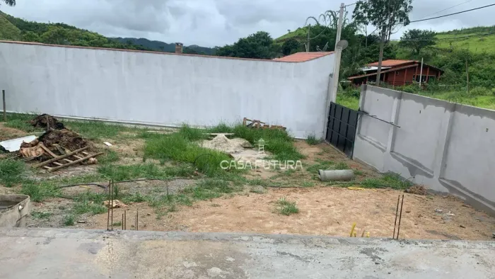 Terreno à venda, 500 m² por R$ 320.000,00 - Centro - Pinheiral/RJ