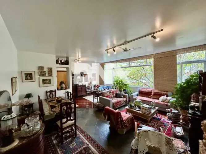 Apartamento - Padrão / Residencial / Jardim Botânico