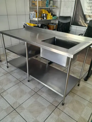 PIA EM AÇO INOX PARA COZINHAS INDUSTRIAIS. MEDIDAS: 1.70x60x90