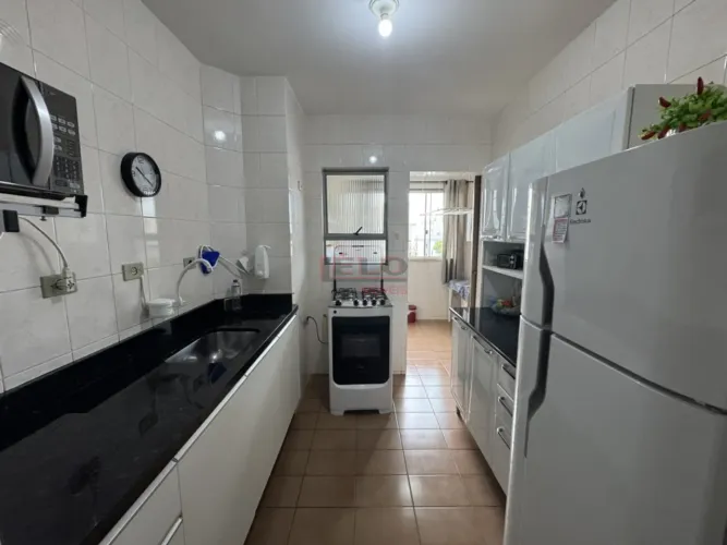 Apartamento de 3 quartos na Vila Marumby