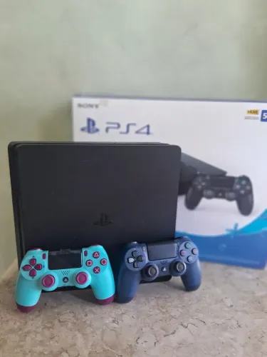 PS4 SLIM 500 GB