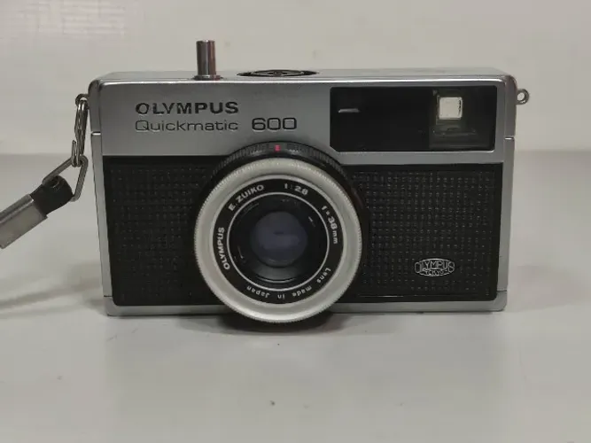 *LEIA*Câmera Olympus Quickmatic 600 Máquina Fotográfica Decor 6mz  (Usado