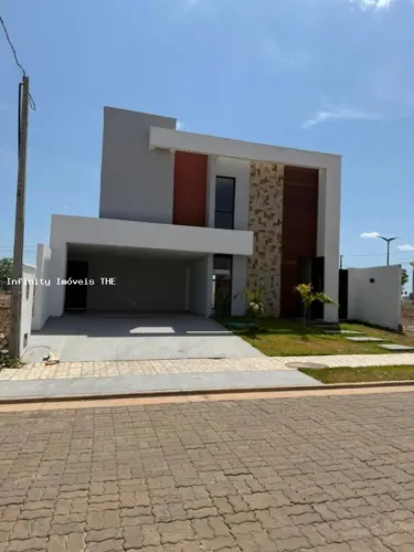Casa em Condomínio - Petrópolis Residence