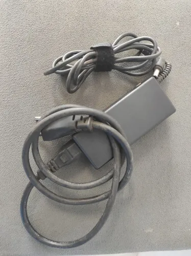 Fonte de energia para notebook LG