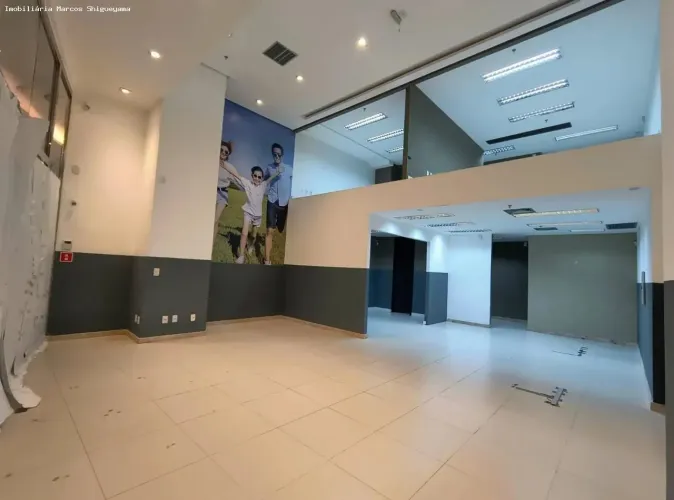 Loja para Venda em Salvador, Caminho das Árvores