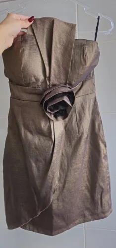 Vestido de festa - curto, sem alça, marca Vida Nua, tamanho PP