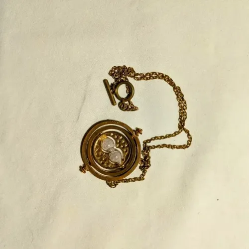 Colar Vira-Tempo Harry Potter