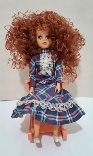 Bonecas Susi estrela, cabelo cacheado