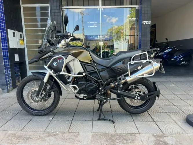 GS800 Adventure 2015 - Apenas 56.000 KM.