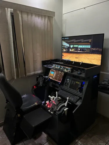 Simulador de voo Boing 737