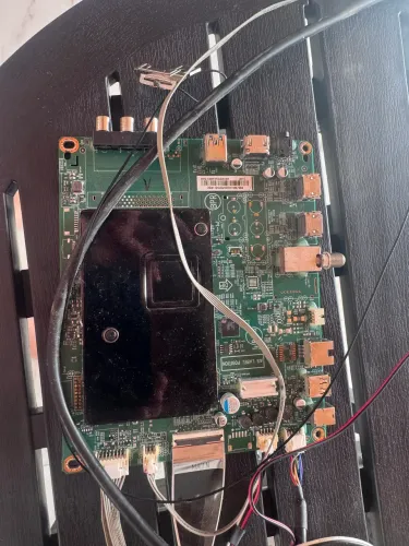 Placa Principal 715G9907-M0B-B02-005K TV Philips 50PUG6654/78