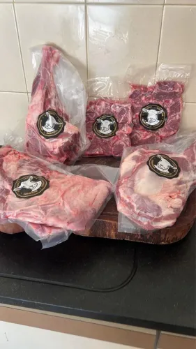 Vendo Cortes de Cordeiro