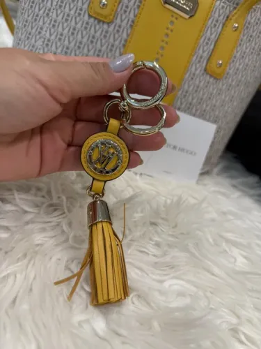 Chaveiro Victor Hugo 