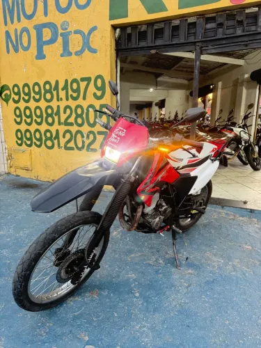 ? Tornado 250 2006 - R$11.900 ?