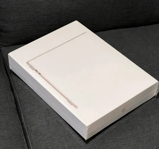 MacBook Air M4 13.3 16GB/ 256SSD