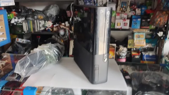 Xbox 360 RGH para retirada de peças no estado