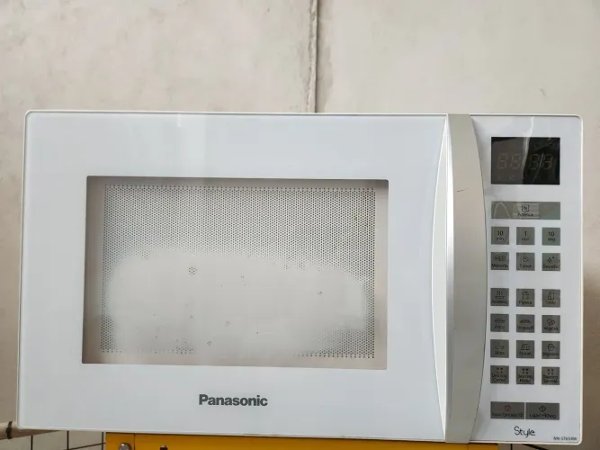 Micro-ondas Panasonic 32L