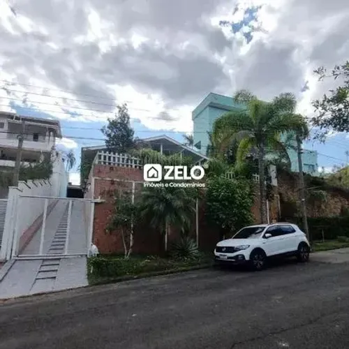 Casa térrea para locação em condomínio em Sousas, Campinas.
