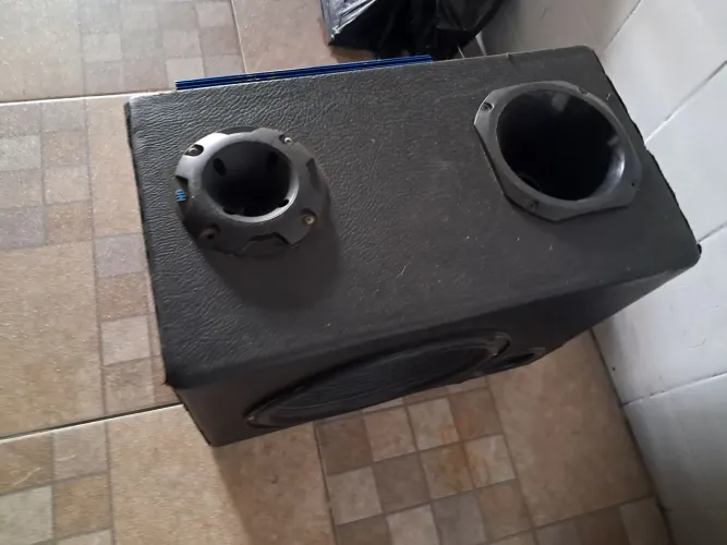 Caixa de som para comércio