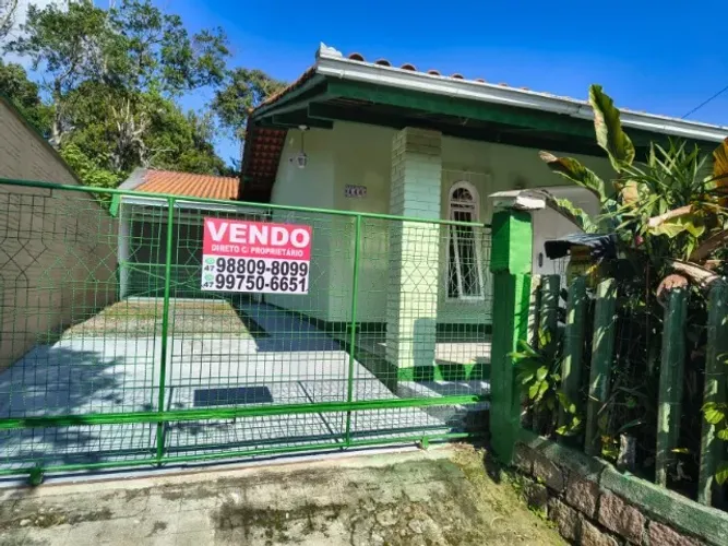 Joinville - Saguaçú - Casa 3 Quartos com ótima Vista