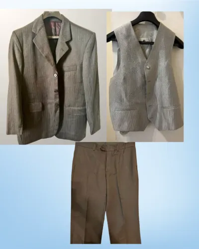 Terno Masculino Italiano - Blazer, Calça e Colete - Como Novo