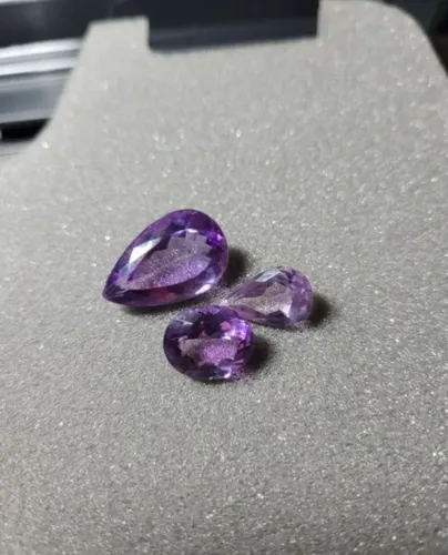 Conjunto de ametistas