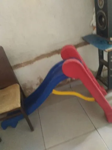 Escorrega infantil para brincar muito!
