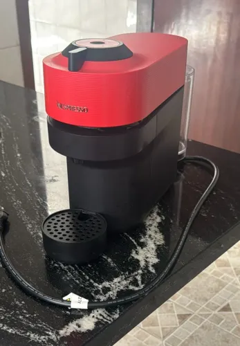 Cafeteira Vertuo Pop vermelho Clássico 110V