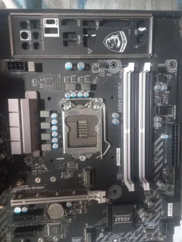 Placa mãe b250m  6 e 7 geração Max 64gb de ram
