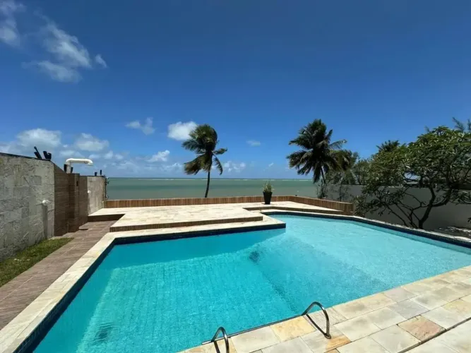 Valor de OPORTUNIDADE PE NA AREIA! Casa BEIRAMAR 5 Suites para VENDA - Praia do Bessa - Jo