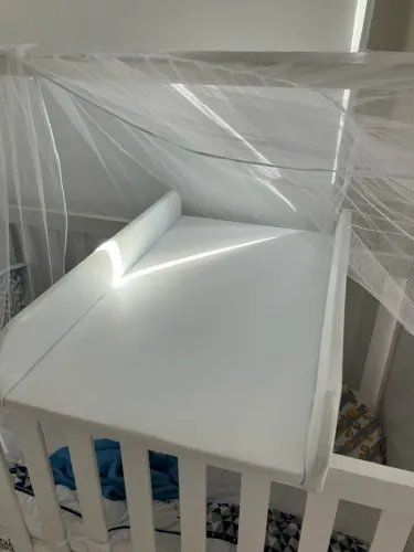 Trocador em MDF portátil para berço 