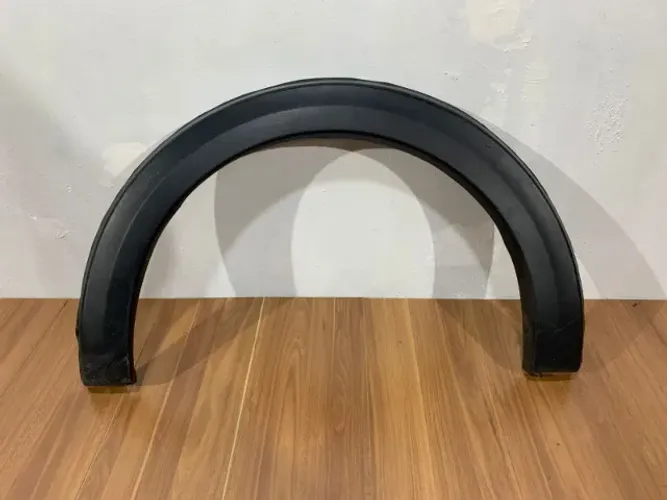 Moldura Paralama Dianteiro L.E Fiat Mobi 2021 2022