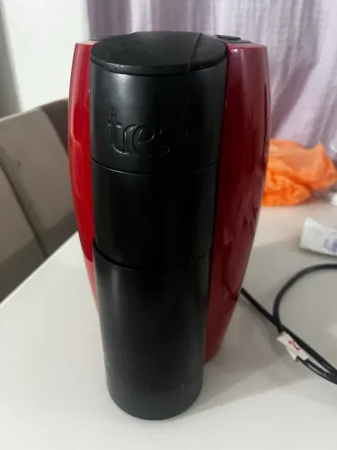 Cafeteira 3 corações semi nova 