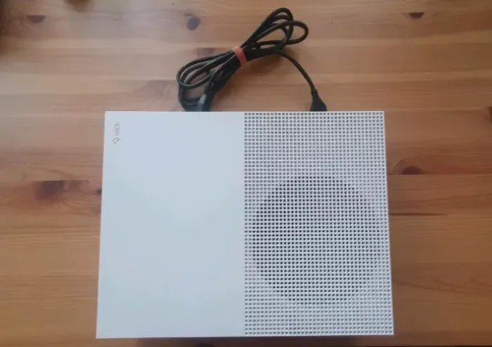 XBOX ONE S ((NÃO FAÇO ENVIOS))