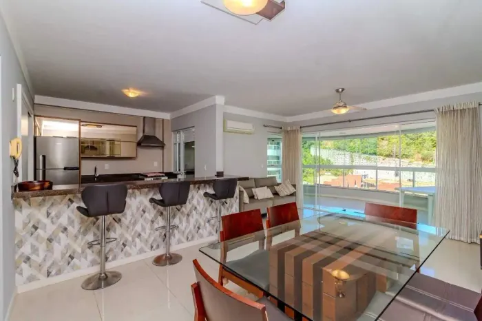 Apartamento à venda no Pioneiros em Balneário Camboriú