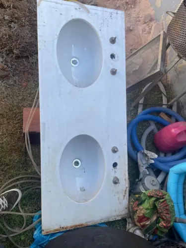 Cuba dupla para banheiro