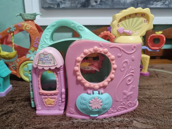 Playset Littlest Pet Shop Get Better Centre