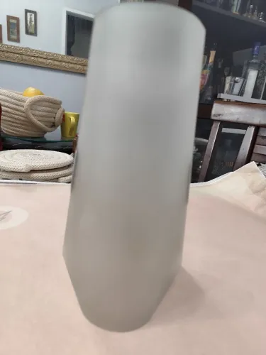 Arandela de vidro jateado