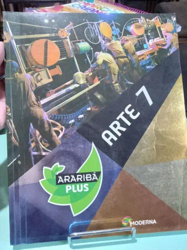 Livro didático Arte 7 Araribá Plus editora moderna 