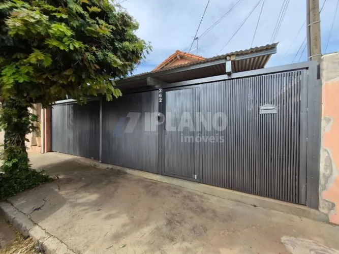 Casa com Edícula para Alugar no Jardim Ricetti, São Carlos