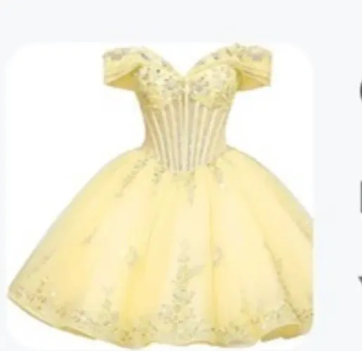 Vestido debutante curto amarelo com pedrarias P/M