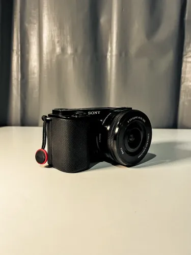 SONY ZVE 10