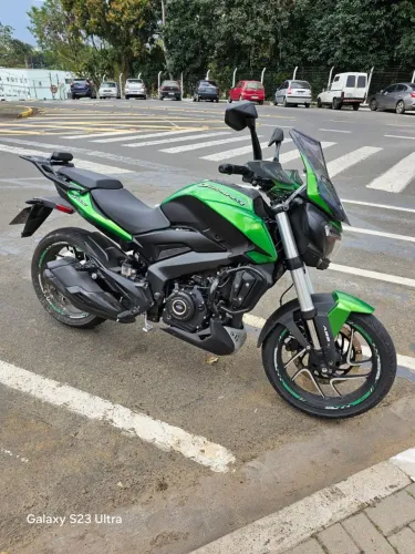 Bajaji Dominar 400
