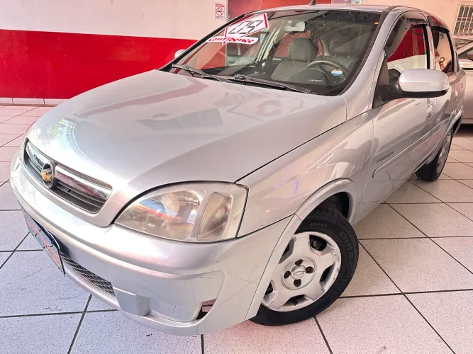 Chevrolet Corsa Sed. Premium 1.4 8V Econoflex 4P 2009