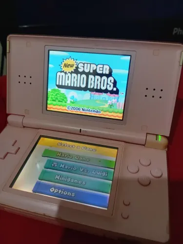 Nitendo ds lite