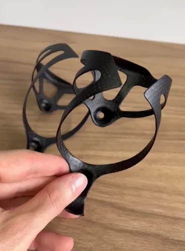 Suporte de garrafinha em Carbono NOVOS